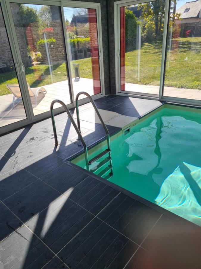 Gite Avalon - Closeries Du Golfe Theix Exterior photo